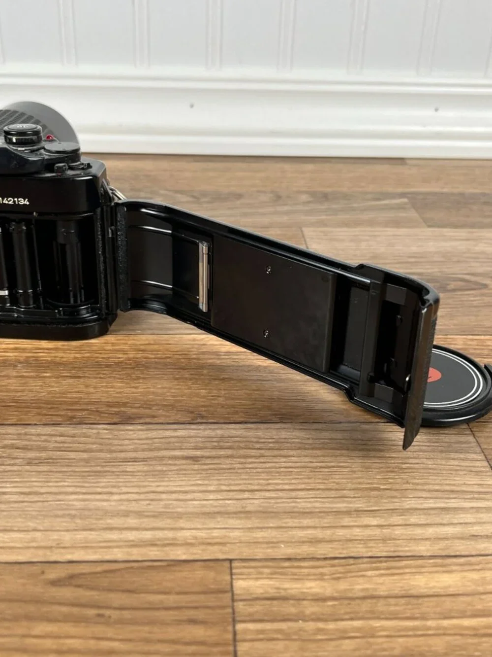 Canon A-1 35mm SLR Film Camera with Zoom Lens 75-200mm Macro 1:4.5